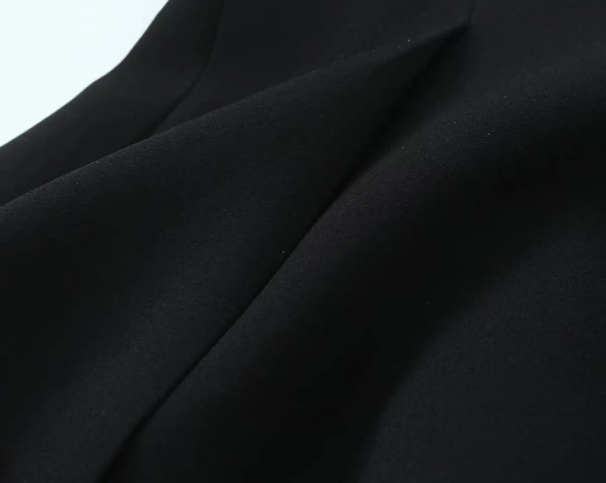 Noir Pelpum Blouse
